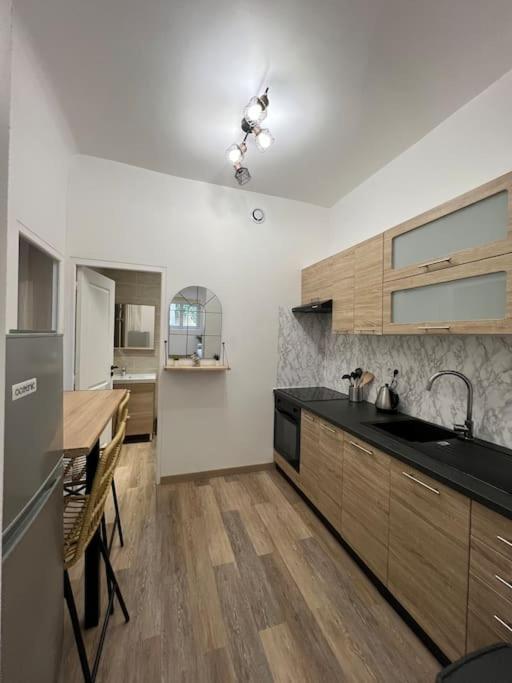 Tres Bel Appartement Neuf Авиньон Экстерьер фото
